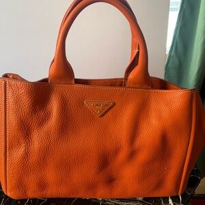 Prada oversized everyday tote‎